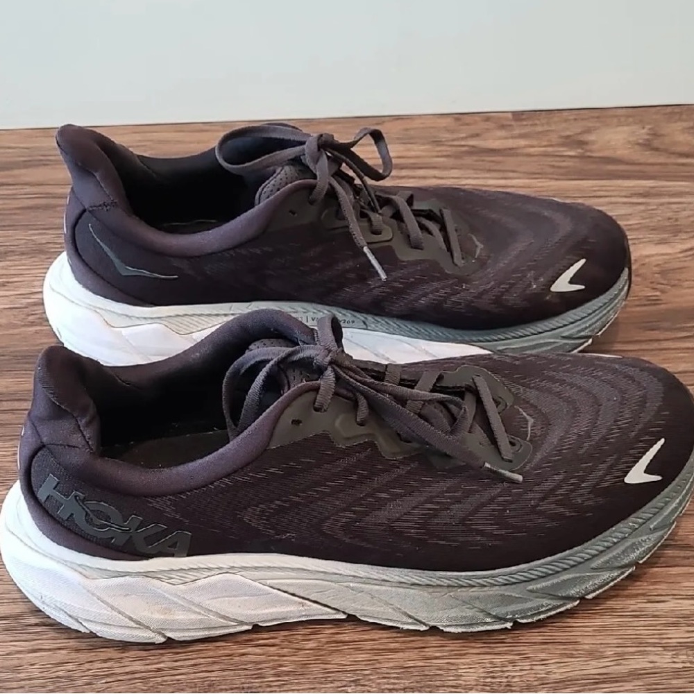 Hoka One One Arai 6 Mens 11.5 D  1123194 BWHT Black Running Sneakers